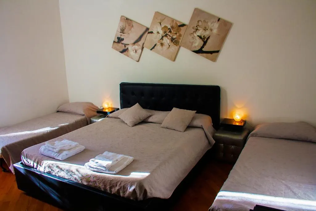 B&B Roma Al Vaticano 5*,  İtalya